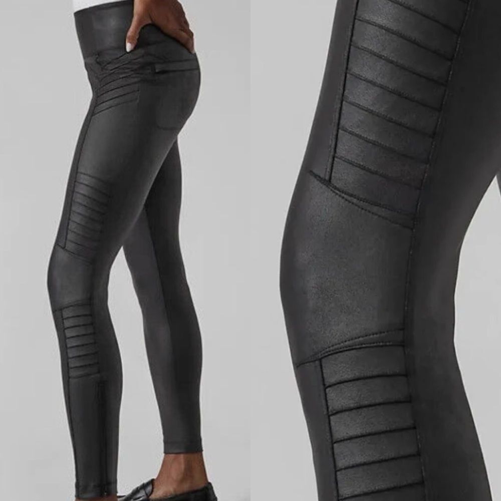 Athleta Delancey Gleam Moto Tight Black Size Small